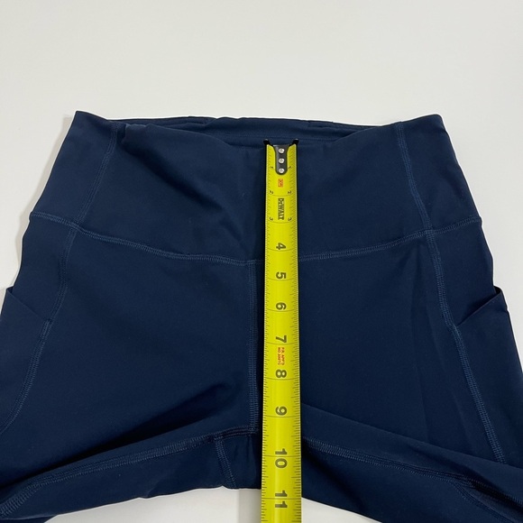Lululemon Pace Rival High Rise Crop 22” Navy Size 6 - Picture 7 of 8